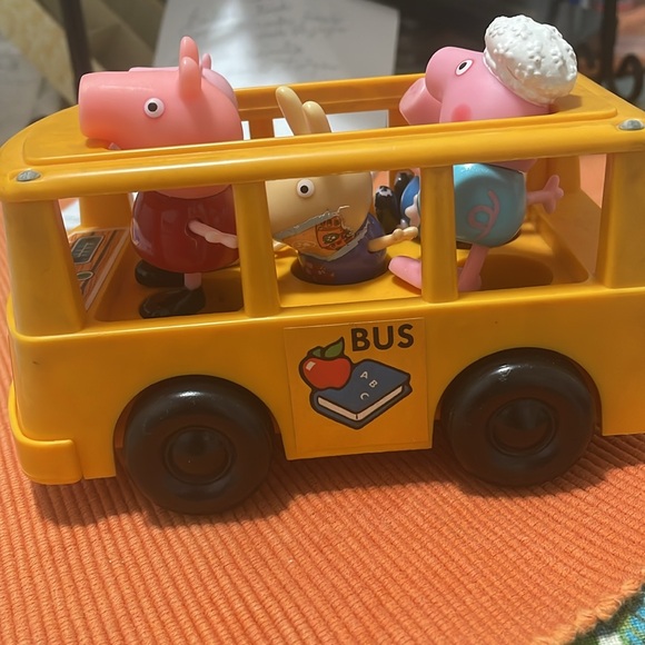Vintage Peppa Pig Mini School Bus - Picture 3 of 3